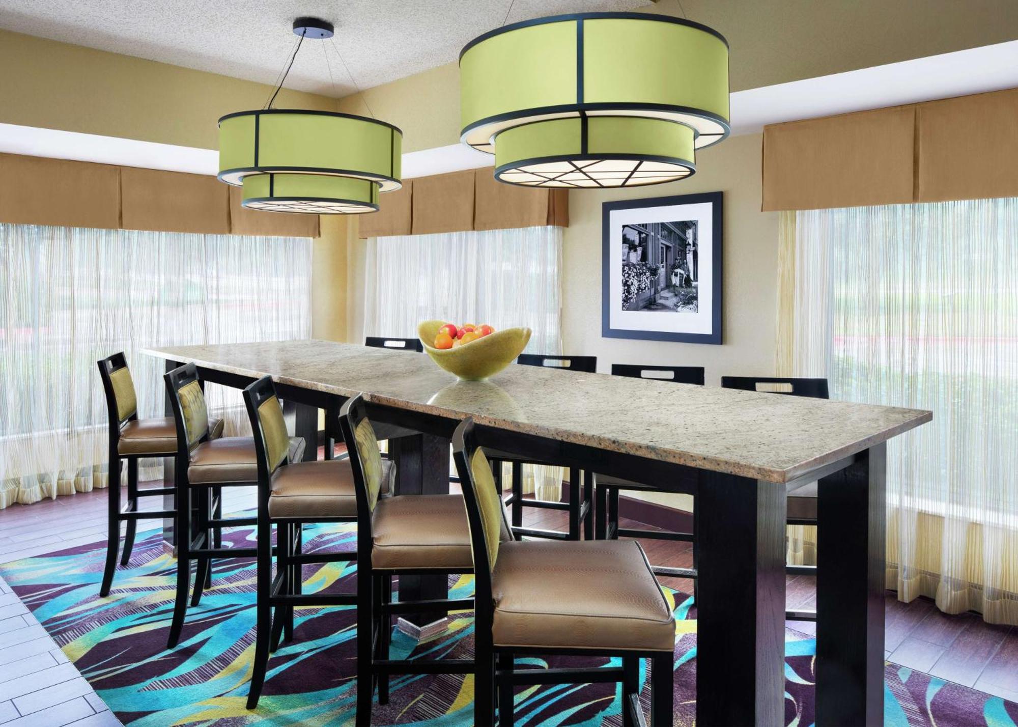 Hampton Inn Dallas Irving Las Colinas Exterior photo